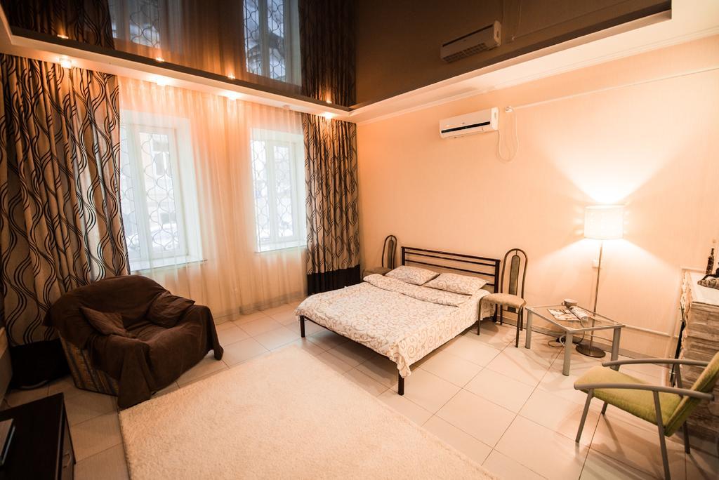 Studio Ember At Maidan Konstytutsii 카리프 외부 사진